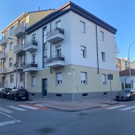 3 Minutes From The Metro. Wi-fi - Netflix *