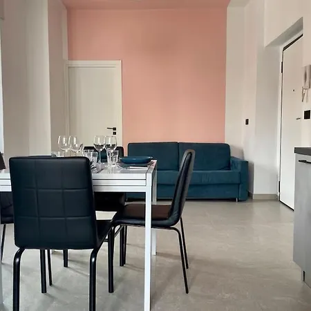 3 Minutes From The Metro. Wi-fi - Netflix *
