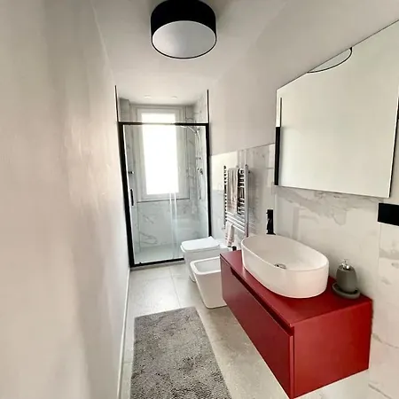 3 Minutes From The Metro. Wi-fi - Netflix *