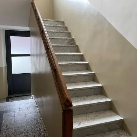 3 Minutes From The Metro. Wi-fi - Netflix * Moncalieri