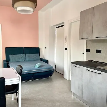 3 Minutes From The Metro. Wi-fi - Netflix Appartamento *