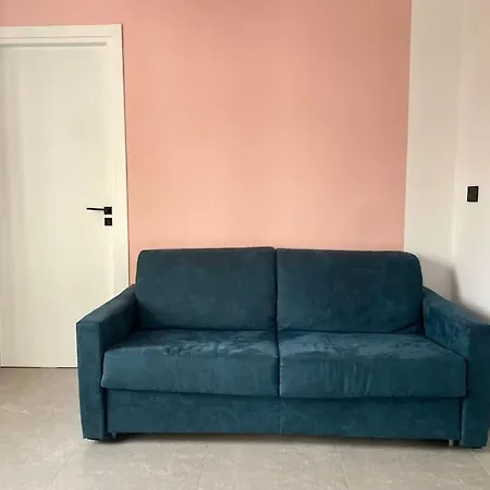 3 Minutes From The Metro. Wi-fi - Netflix Appartamento *